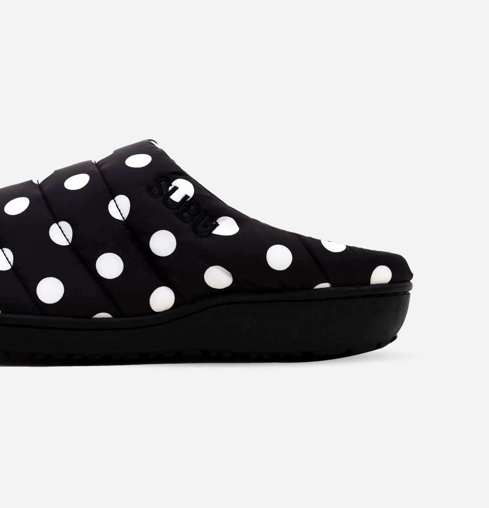 Women SUBU TOKYO Unevenless Slippers Blackdots