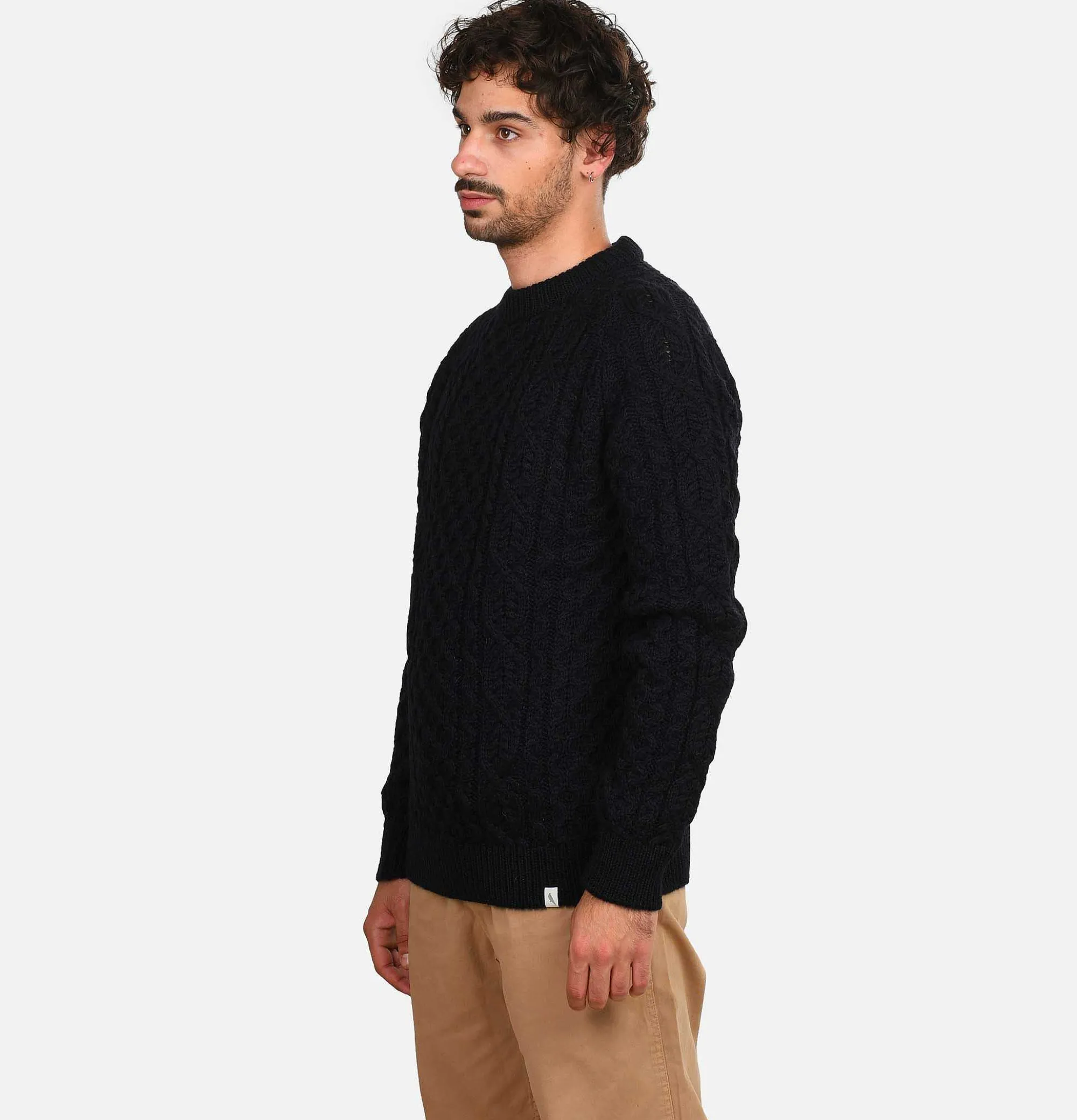 PEREGRINE Hudson Knit Aran Navy