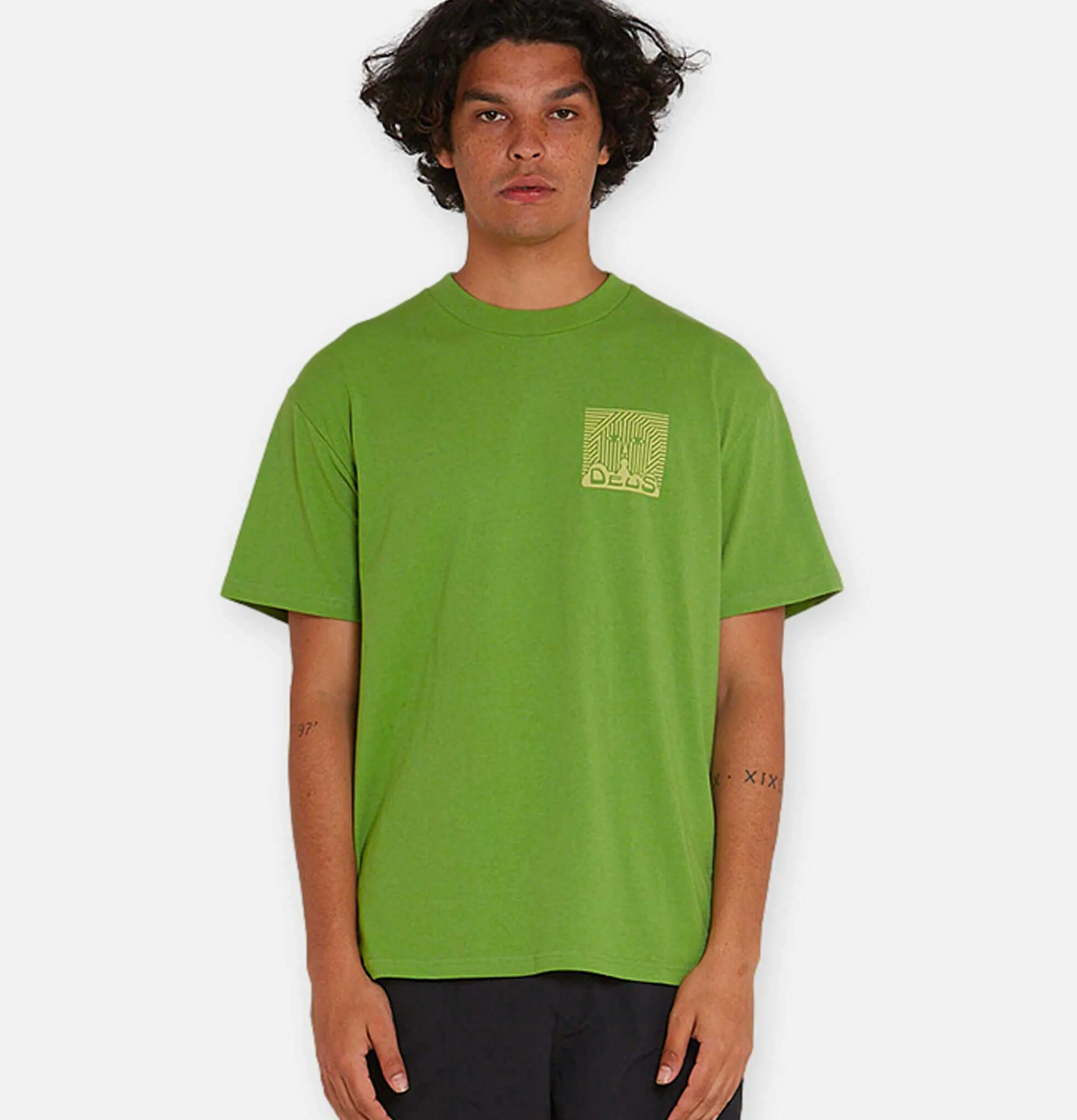 DEUS Uv Tee Camp Green