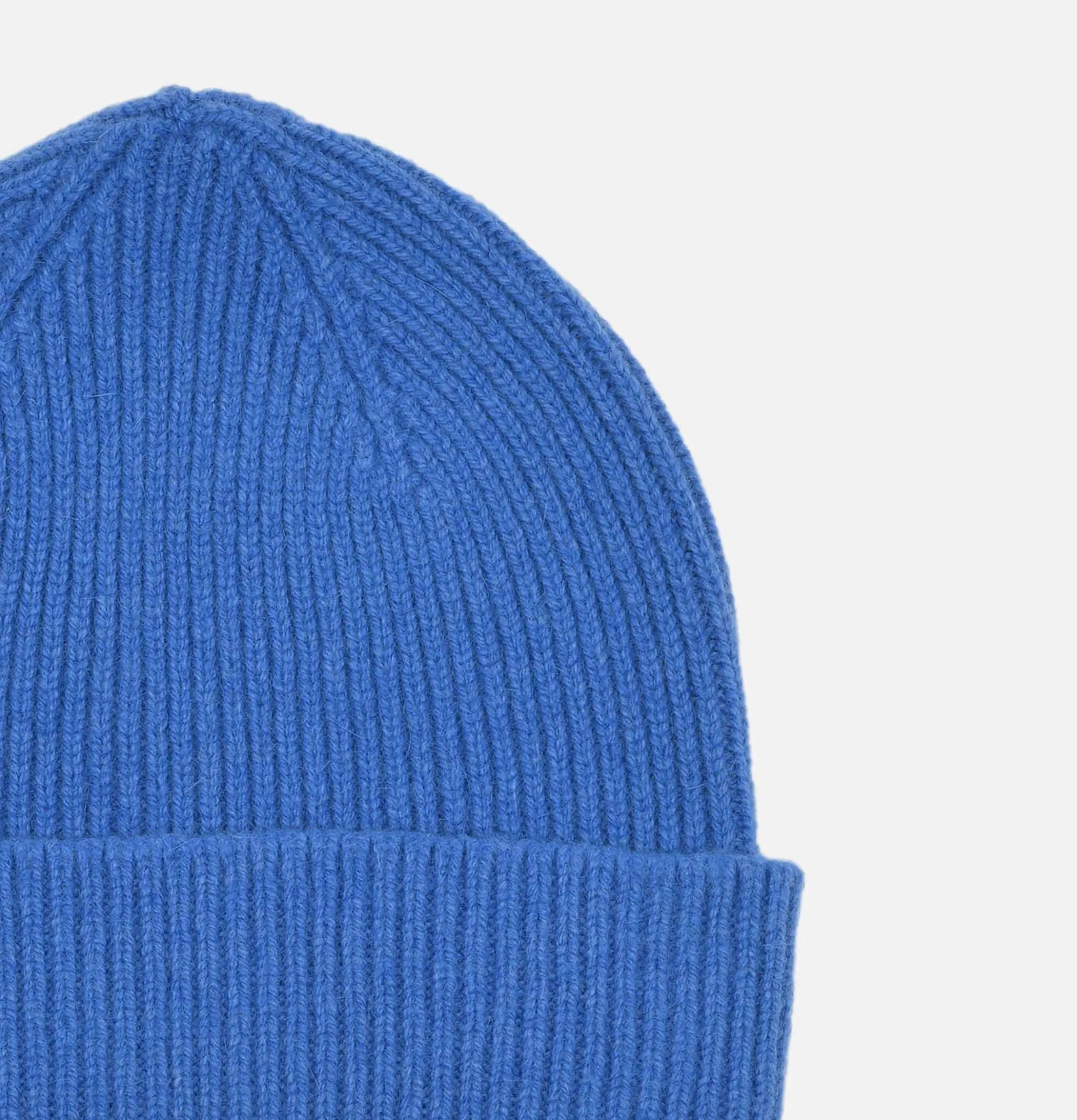 ROBERT MACKIE Barra Beanie Cadmium